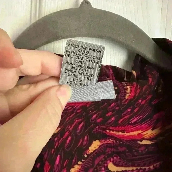 Catherines | Women's Plus Size Paisley Print Button-Down Tunic Top | Size 2X - Picture 6 of 7